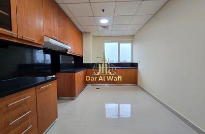 Apartment - 3 Bedrooms - 4 Bathrooms for rent in Golden Sands Tower - Al Nahda - Sharjah